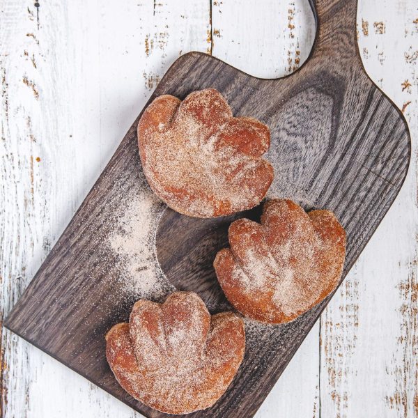 Cinnamon and Brown Sugar Doughnut from Pipp & Co