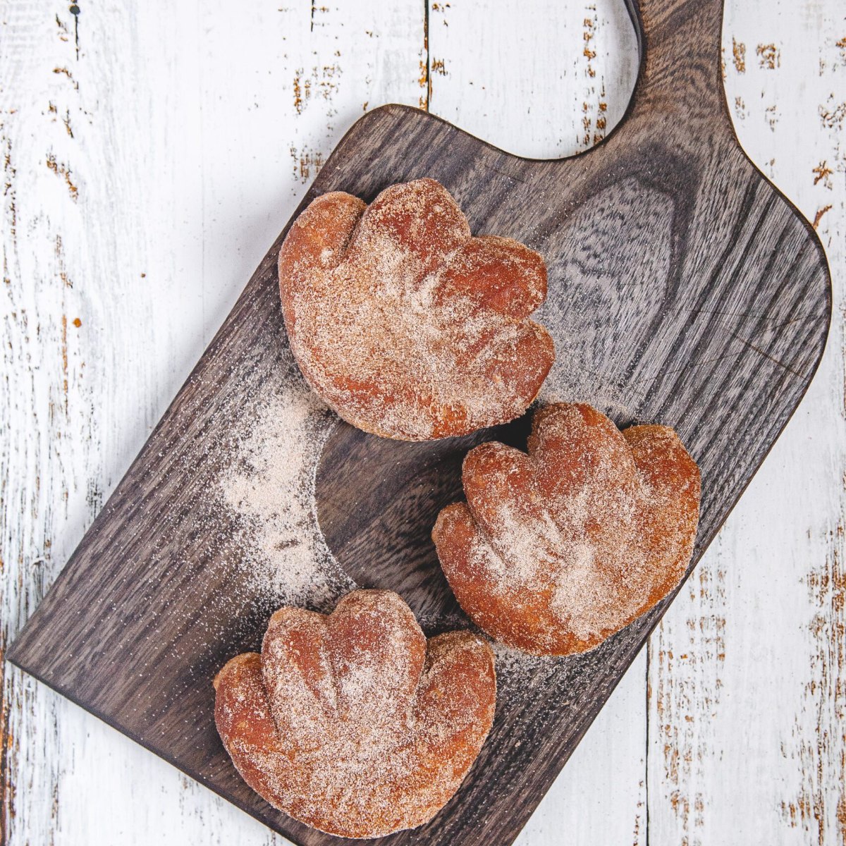 Cinnamon and Brown Sugar Doughnut from Pipp & Co